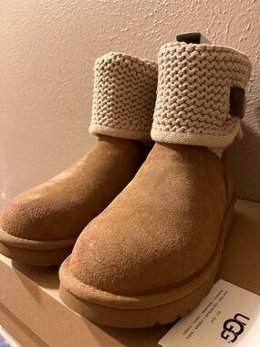 UGG NWB Shaina Ankle Chestnut Boots Knit Cuff Size 6 RV $170